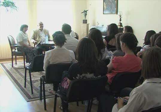 Емил Стоянов се среща с ученици от Пловдив